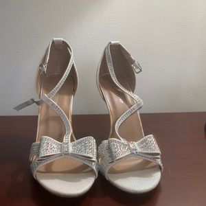 White glitter heels - Never worn
